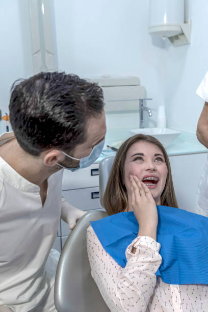 Best Emergency Tooth Extraction in Akron, IN